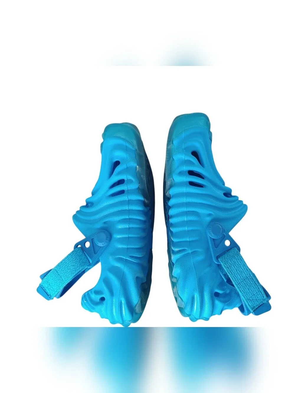 CROCS very good